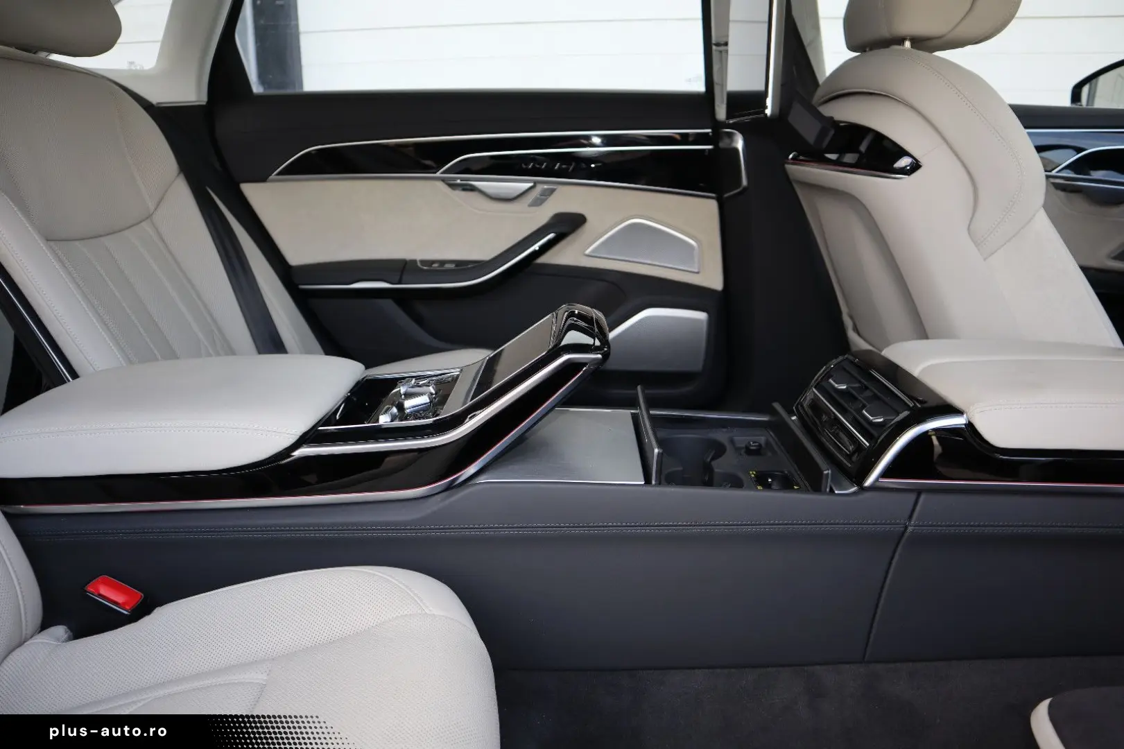 AUDI A8L 60 TFSI V8 lang exclusive KERAMIK UPE217.190