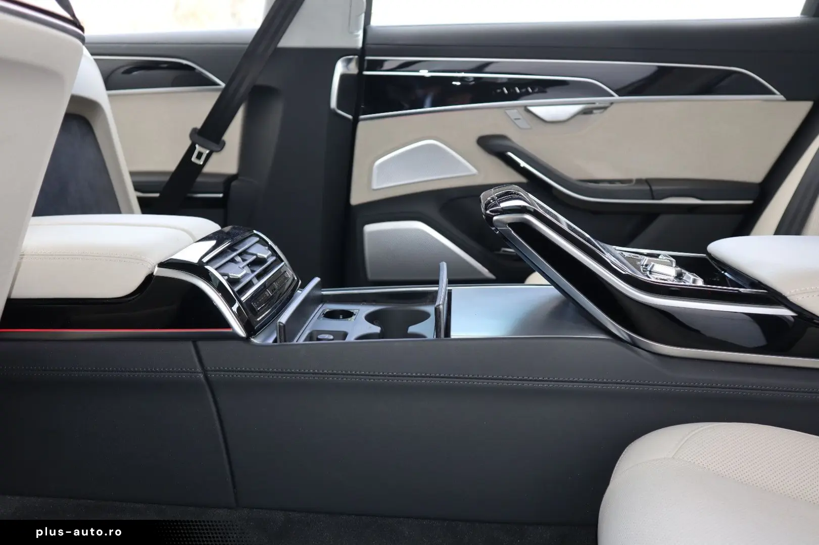 AUDI A8L 60 TFSI V8 lang exclusive KERAMIK UPE217.190