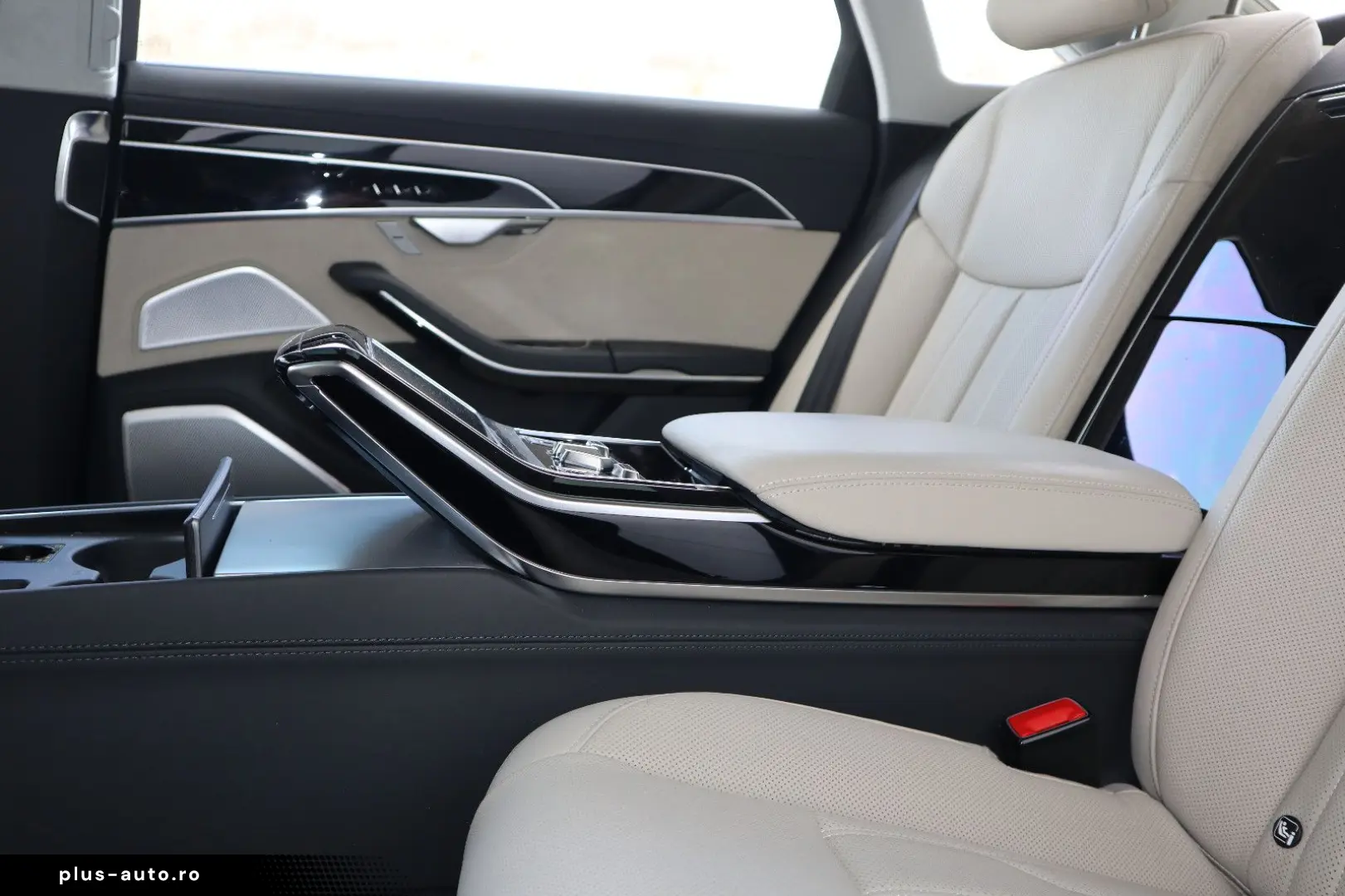 AUDI A8L 60 TFSI V8 lang exclusive KERAMIK UPE217.190