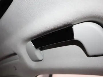 AUDI A8L 60 TFSI V8 lang exclusive KERAMIK UPE217.190