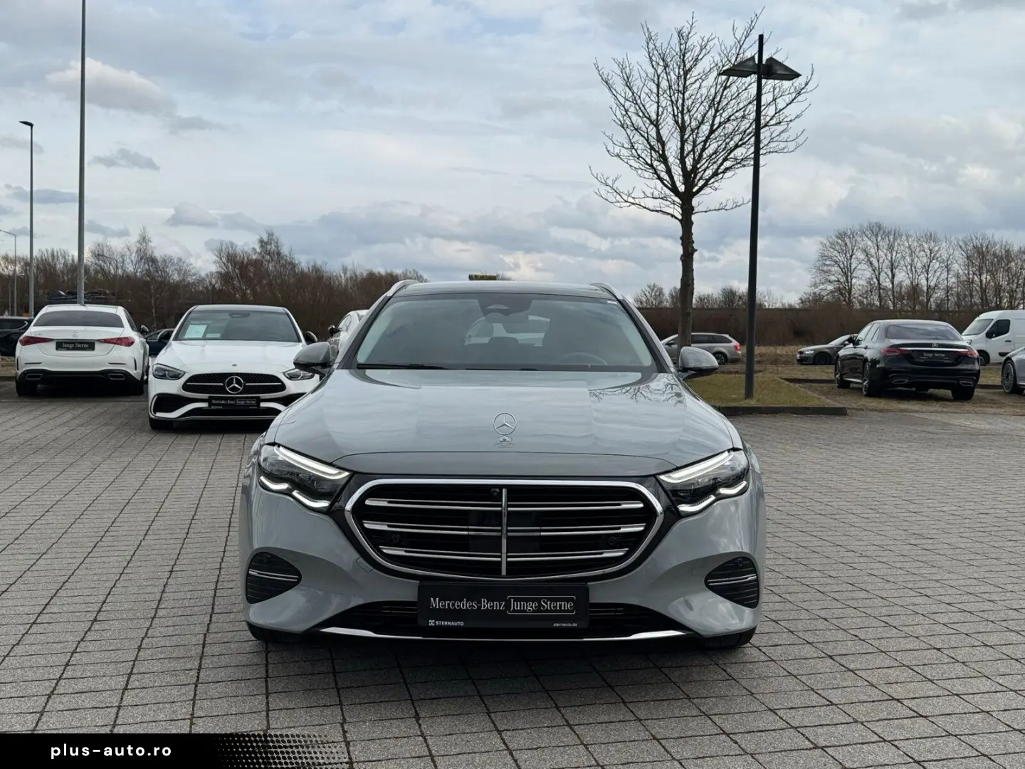 MERCEDES-BENZ E 220 T d Exclusive Premium  Superscre&hellip;