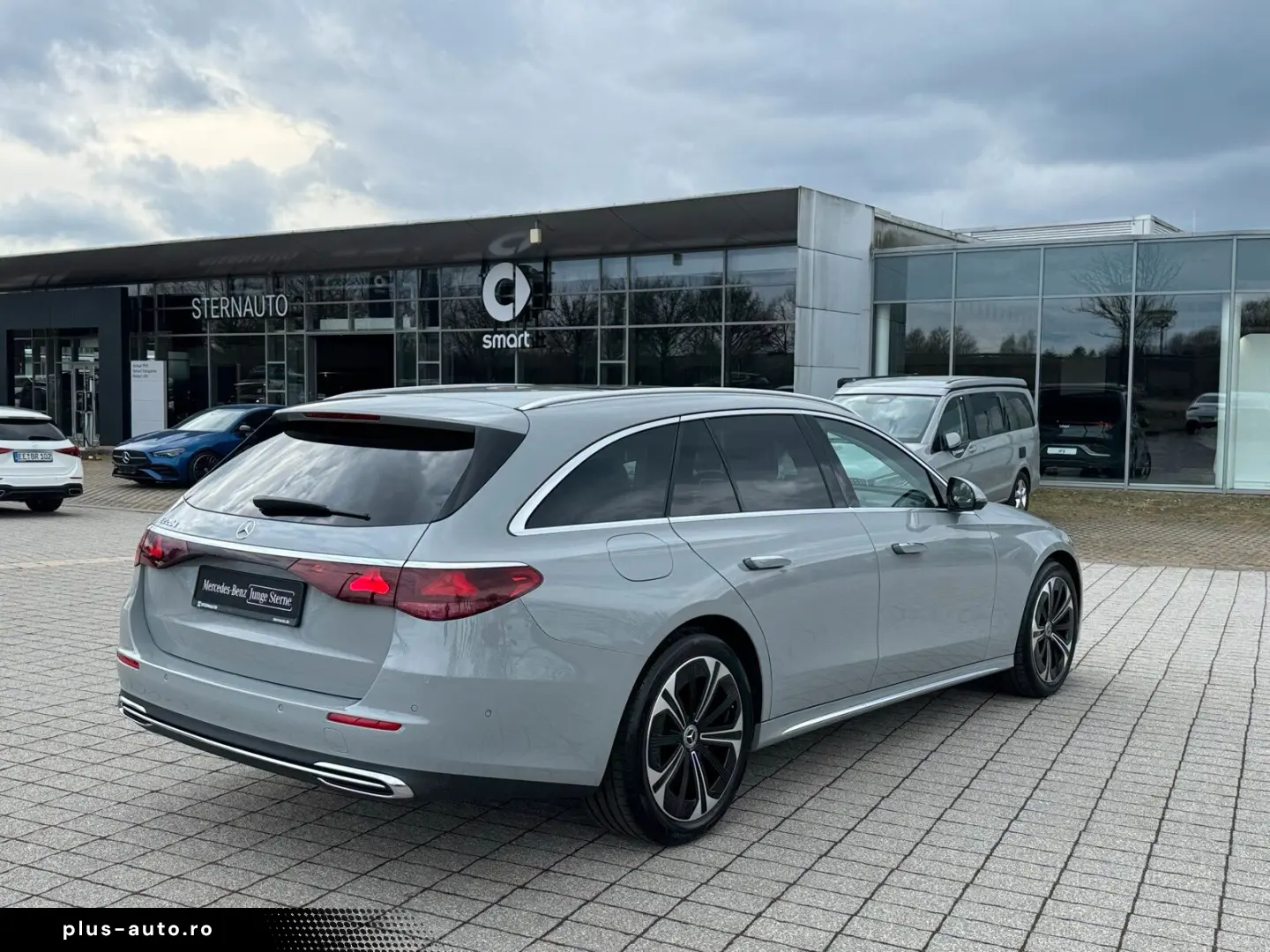 MERCEDES-BENZ E 220 T d Exclusive Premium  Superscre&hellip;