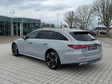 MERCEDES-BENZ E 220 T d Exclusive Premium  Superscre&hellip;