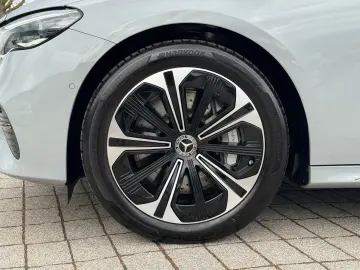 MERCEDES-BENZ E 220 T d Exclusive Premium  Superscre&hellip;