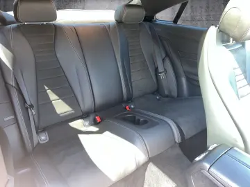 MERCEDES-BENZ E 450 Coupe 4Matic LED WIDE PANO 360  GARANTIE