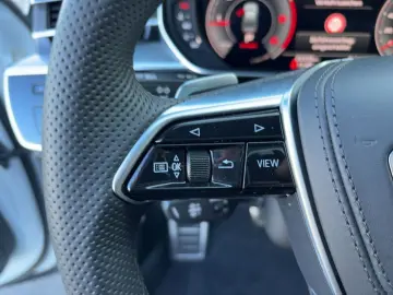 AUDI A8 50 TDI Q. AHZV Kamera LED Navi HUD Pano