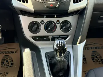 Ford Focus  2014