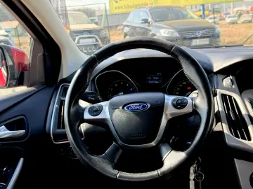 Ford Focus  2014