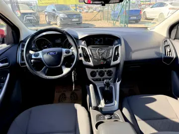 Ford Focus  2014