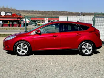 Ford Focus  2014
