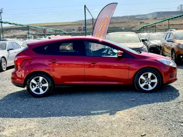Ford Focus  2014
