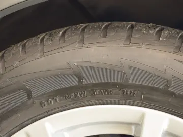 BMW 318D 143CP LCI 2011 Manual