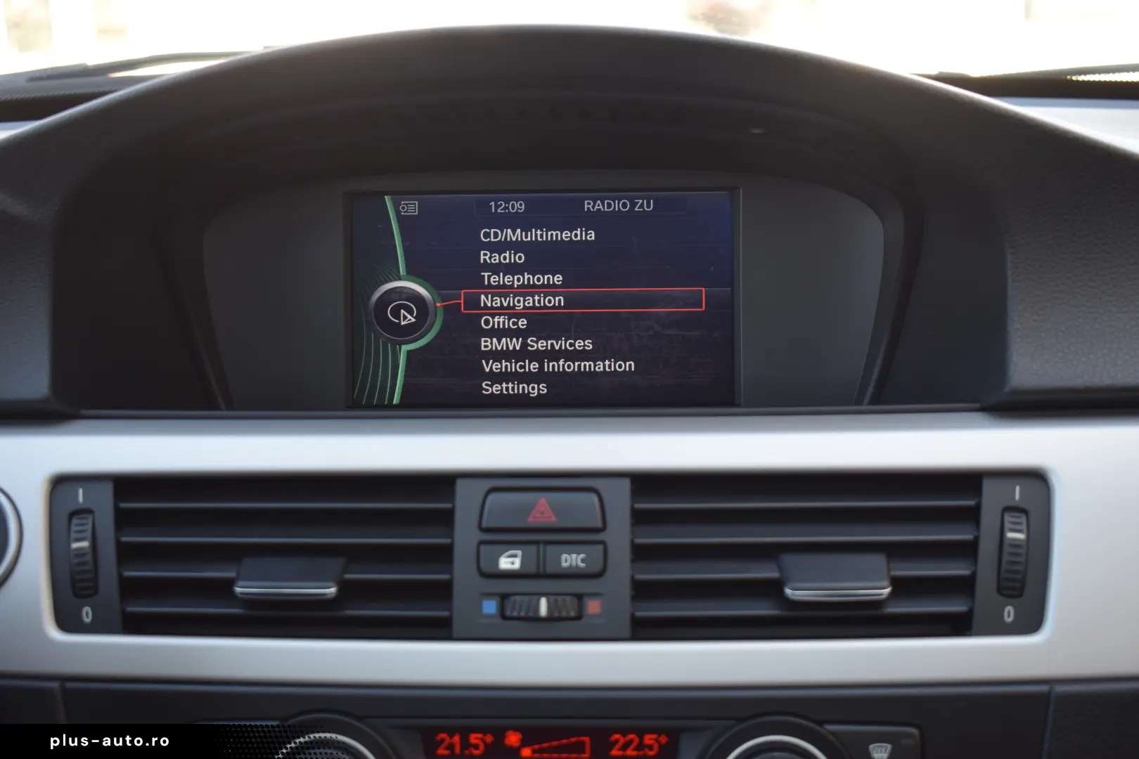 BMW 318D 143CP LCI 2011 Manual