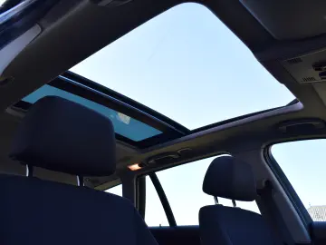 BMW 318D 143CP LCI 2011 Manual