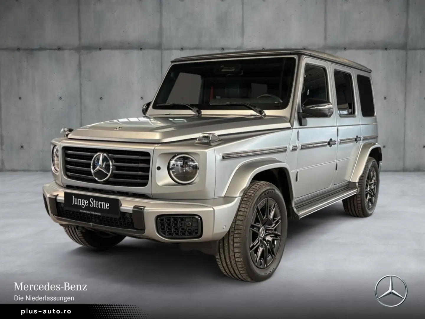 MERCEDES-BENZ G 450 d AMG EXCLUSIVE Night 20  Burmester3D