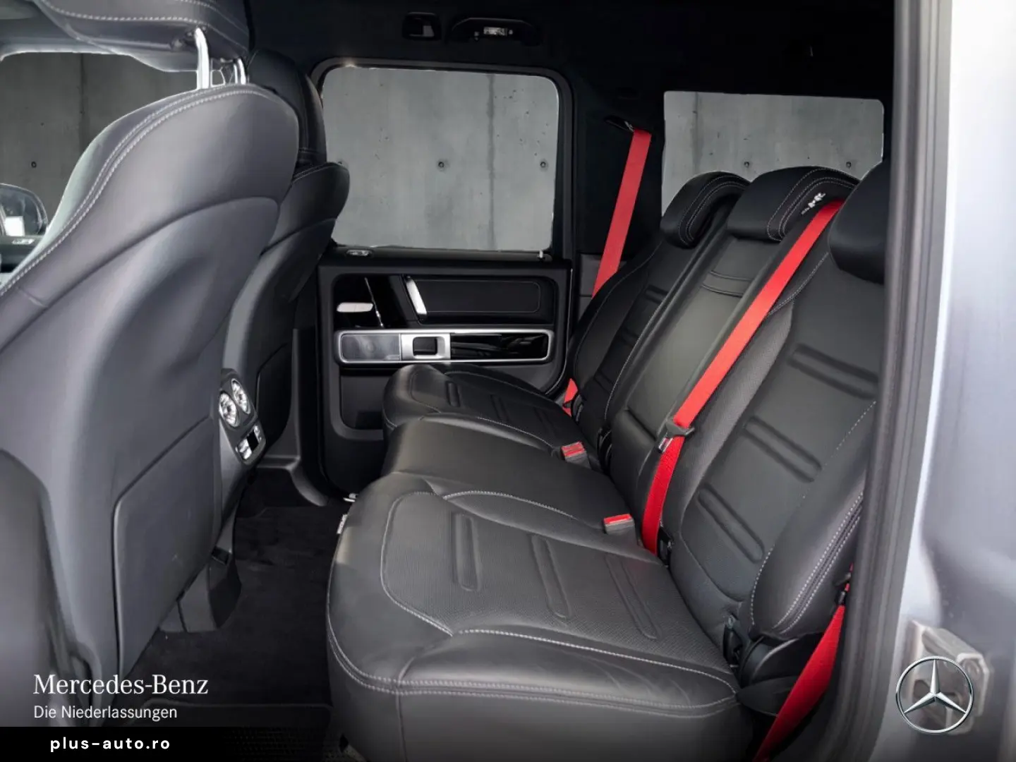 MERCEDES-BENZ G 450 d AMG EXCLUSIVE Night 20  Burmester3D