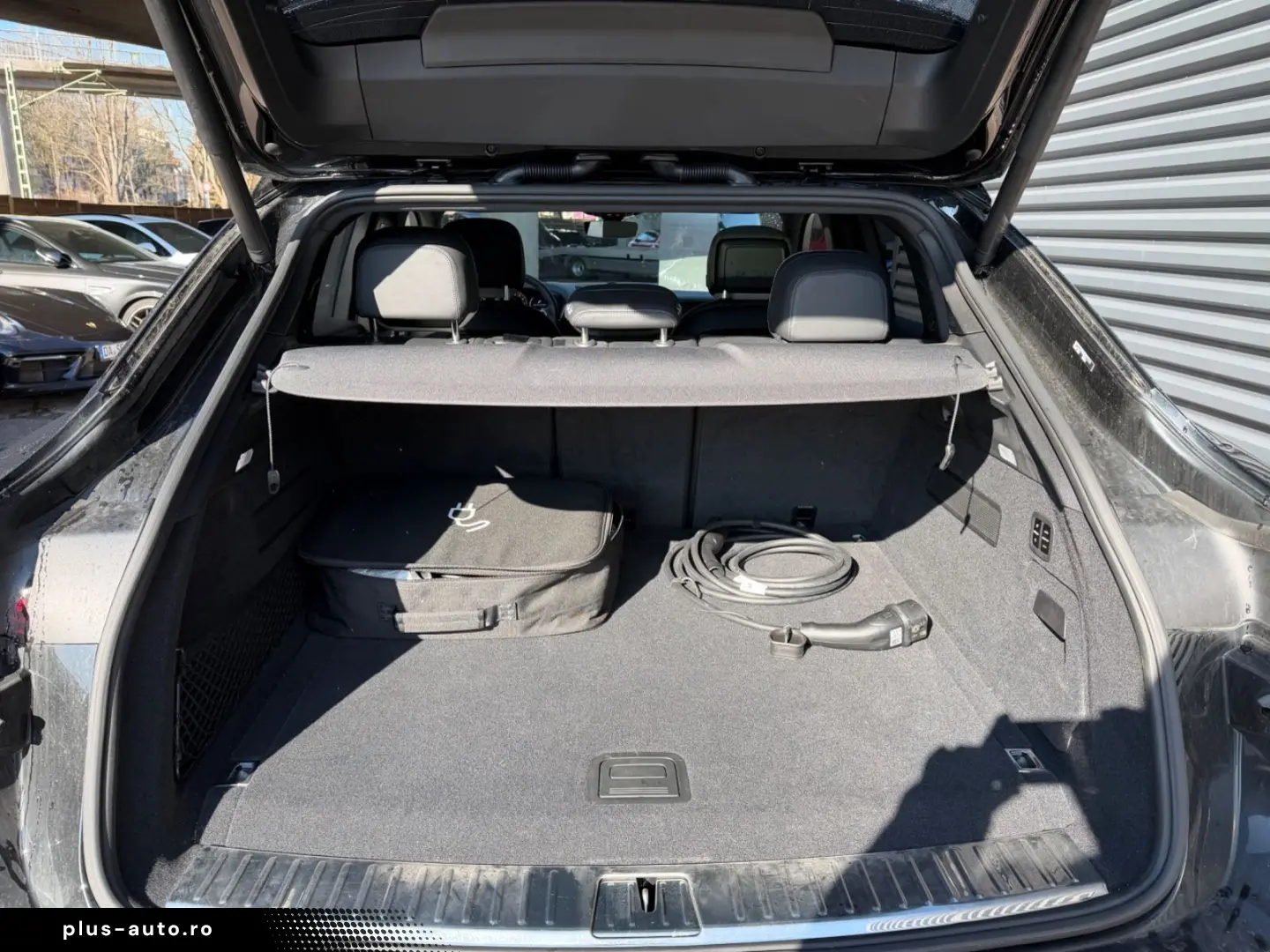 PORSCHE Cayenne Coupe S E-Hybrid Burmester SportDesign