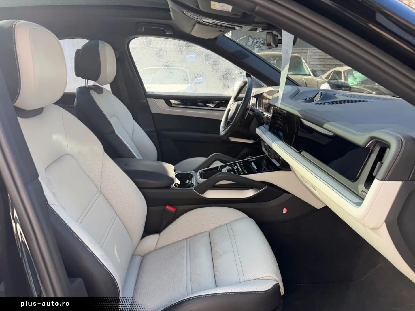 PORSCHE Cayenne Coupe S E-Hybrid Burmester SportDesign