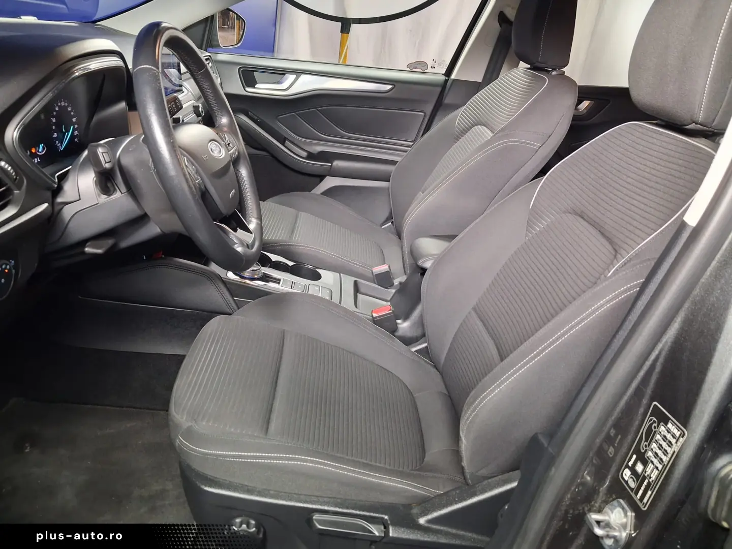 FORD FOCUS TITANIUM 1.5ECOBLUE 120CP 2020