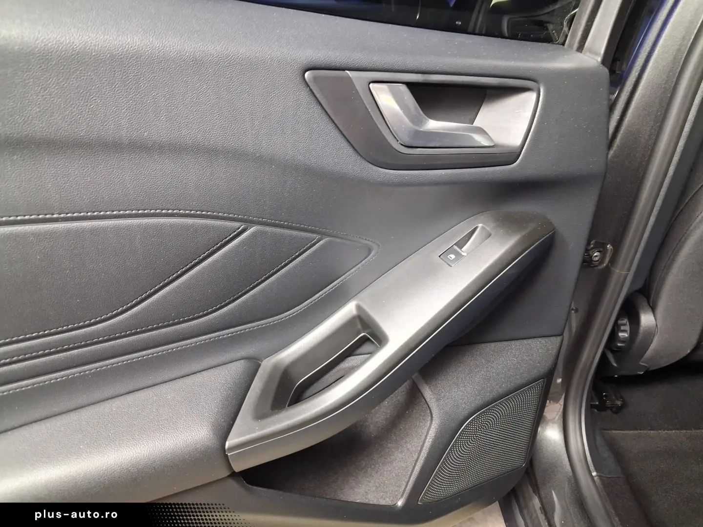 FORD FOCUS TITANIUM 1.5ECOBLUE 120CP 2020