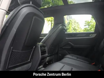 PORSCHE Cayenne S Panoramadach BOSE Abstandstempomat