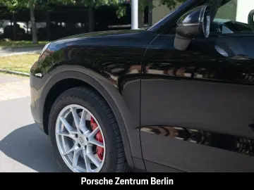 PORSCHE Cayenne S Panoramadach BOSE Abstandstempomat