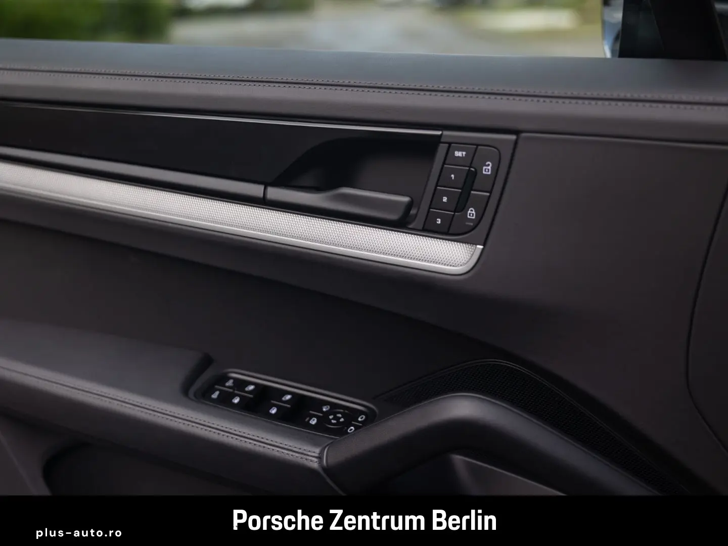 PORSCHE Cayenne S Panoramadach BOSE Abstandstempomat