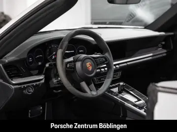 PORSCHE 992 911 Carrera Cabrio Sportabgas Surround View