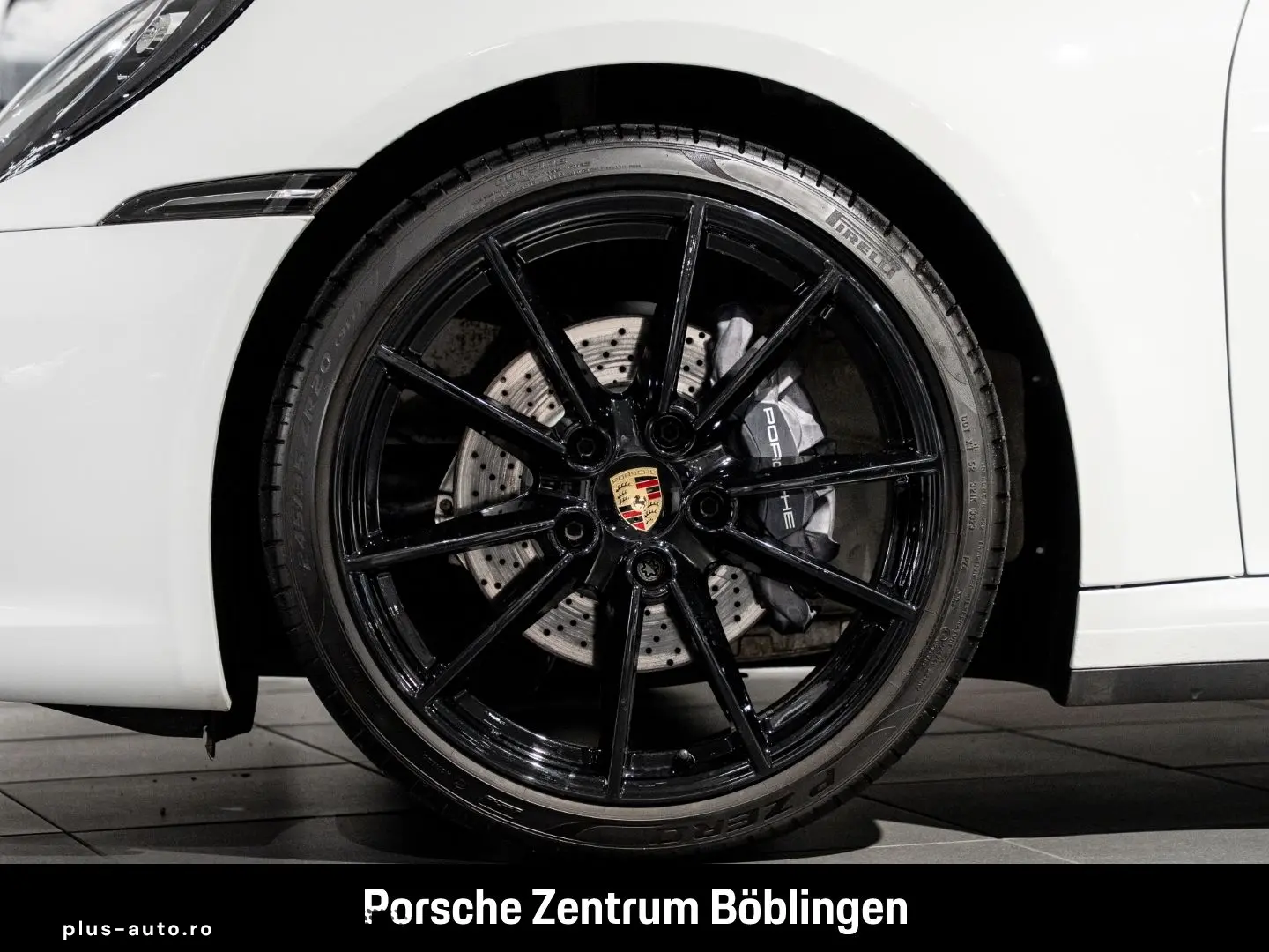 PORSCHE 992 911 Carrera Cabrio Sportabgas Surround View