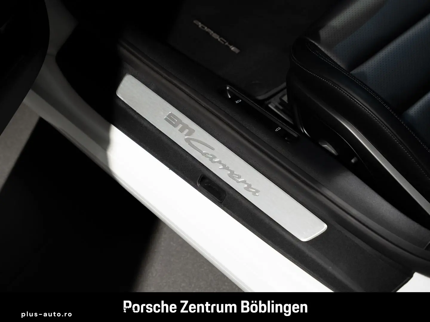 PORSCHE 992 911 Carrera Cabrio Sportabgas Surround View