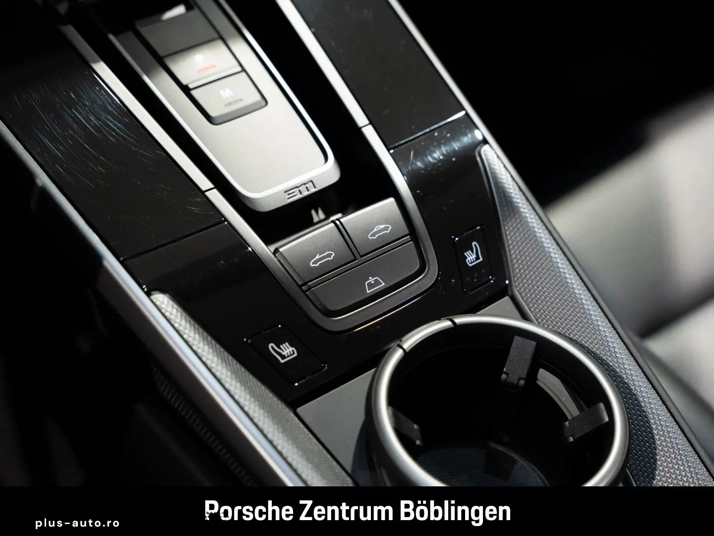 PORSCHE 992 911 Carrera Cabrio Sportabgas Surround View