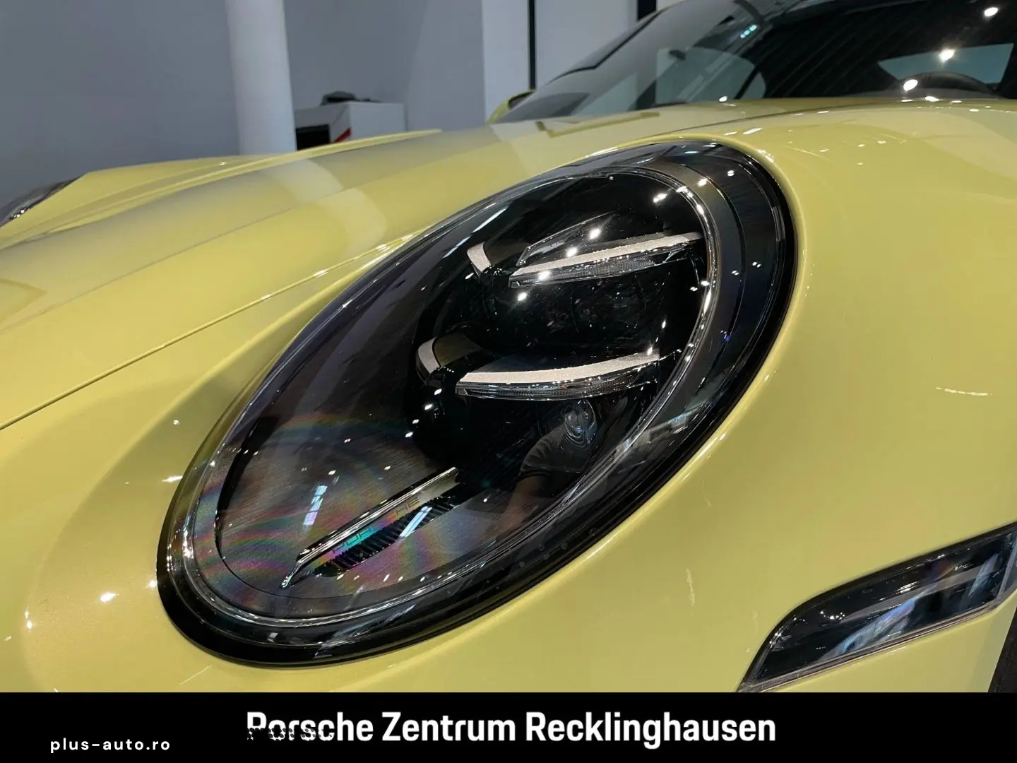 PORSCHE 992 911 Carrera Cabrio Sportabgas Surround-View