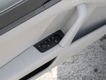 PORSCHE 992 992.2 911 Carrera Cabriolet Surround View