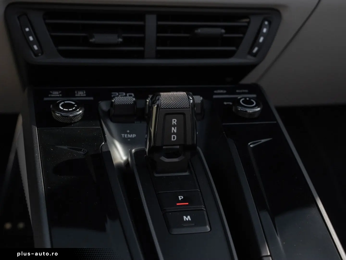 PORSCHE 992 992.2 911 Carrera Cabriolet Surround View