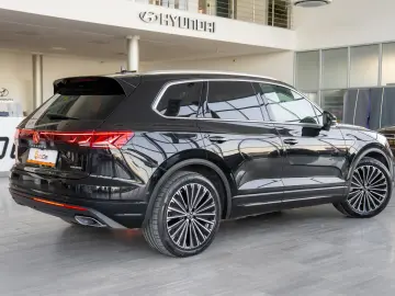 Volkswagen Touareg Elegance 4Motion 3.0 TSIe