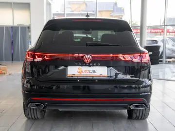 Volkswagen Touareg Elegance 4Motion 3.0 TSIe