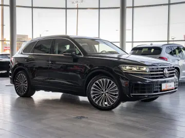 Volkswagen Touareg Elegance 4Motion 3.0 TSIe