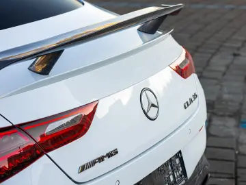 Mercedes-Benz CLA 35 AMG