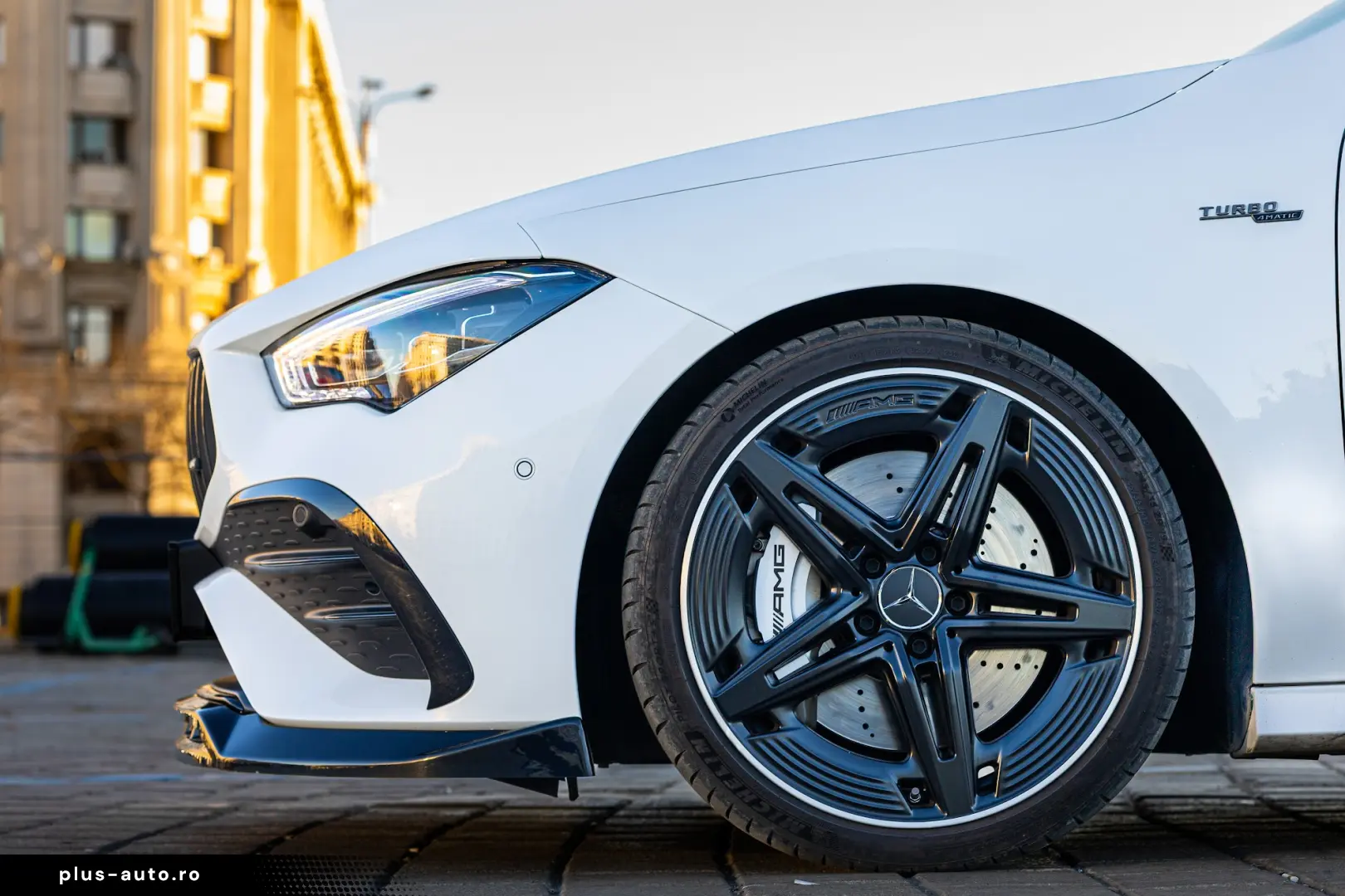 Mercedes-Benz CLA 35 AMG