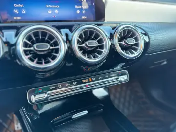 Mercedes-Benz CLA 35 AMG