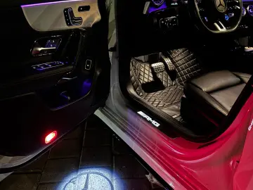 Mercedes-Benz CLA 35 AMG