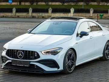 Mercedes-Benz CLA 35 AMG