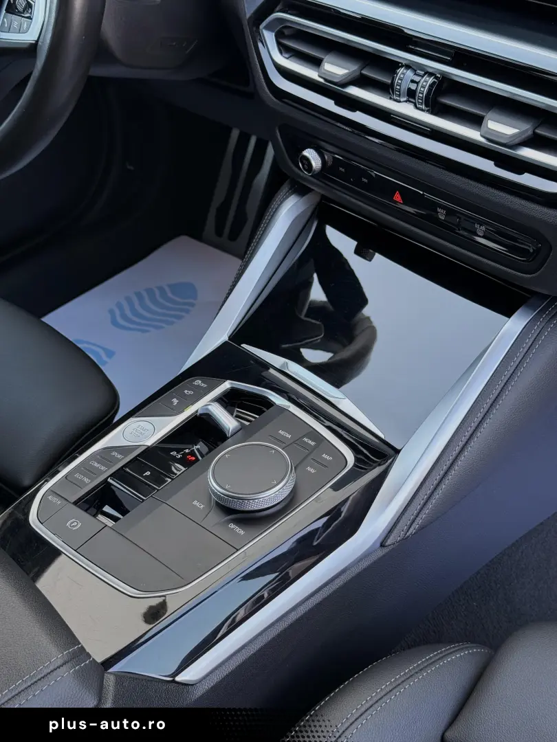 BMW M4 M440i xDrive AT MHEV