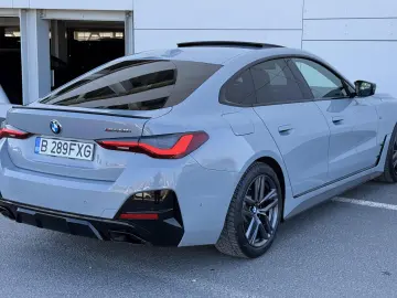 BMW M4 M440i xDrive AT MHEV