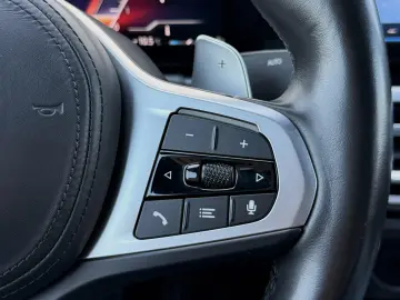 BMW M4 M440i xDrive AT MHEV