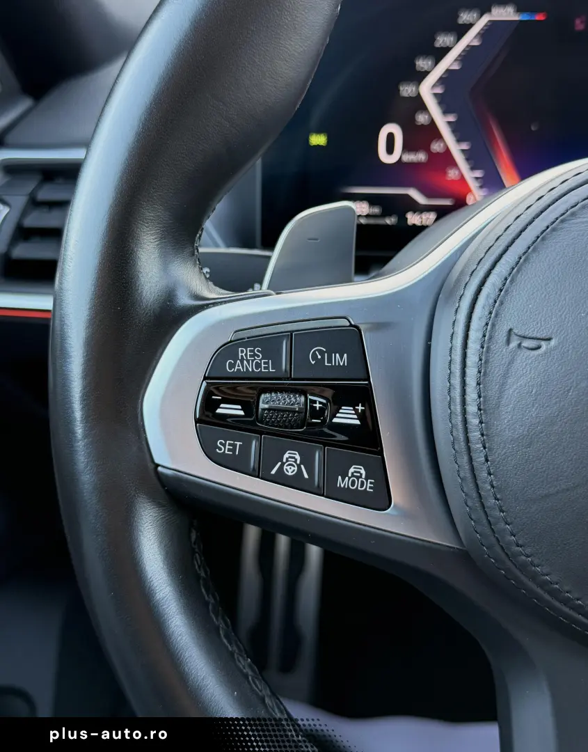 BMW M4 M440i xDrive AT MHEV