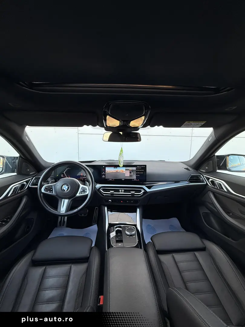 BMW M4 M440i xDrive AT MHEV