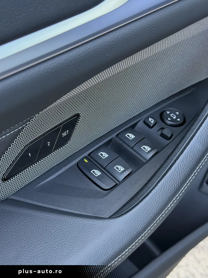 BMW M4 M440i xDrive AT MHEV