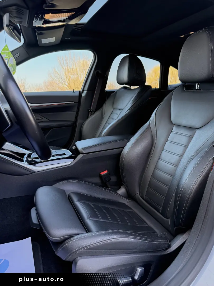 BMW M4 M440i xDrive AT MHEV