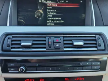 BMW 520 XDrive 2.0D 184 CP 2013